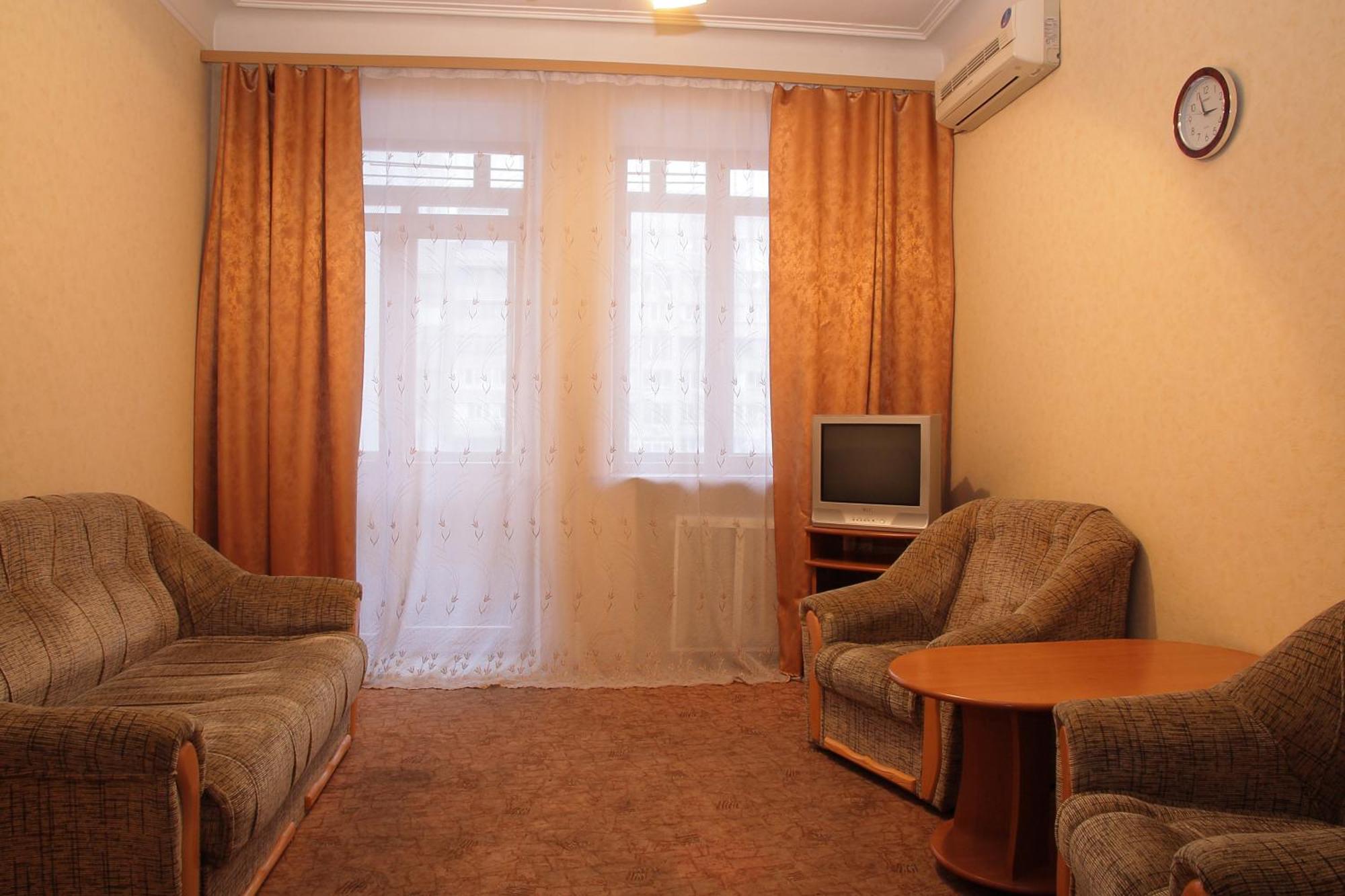 Ukrainian Hotel Service Apartments Kiew Exterior foto