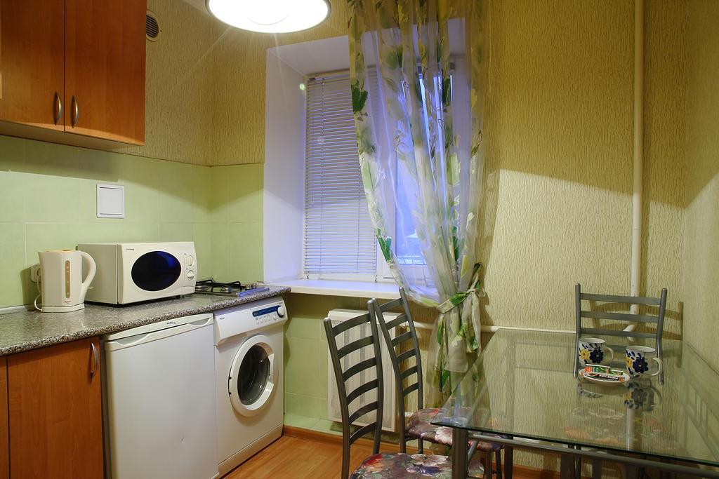 Ukrainian Hotel Service Apartments Kiew Exterior foto