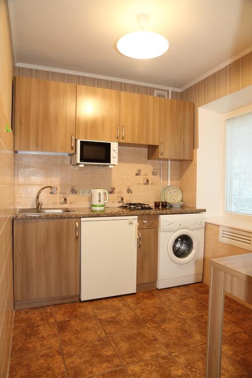 Ukrainian Hotel Service Apartments Kiew Exterior foto