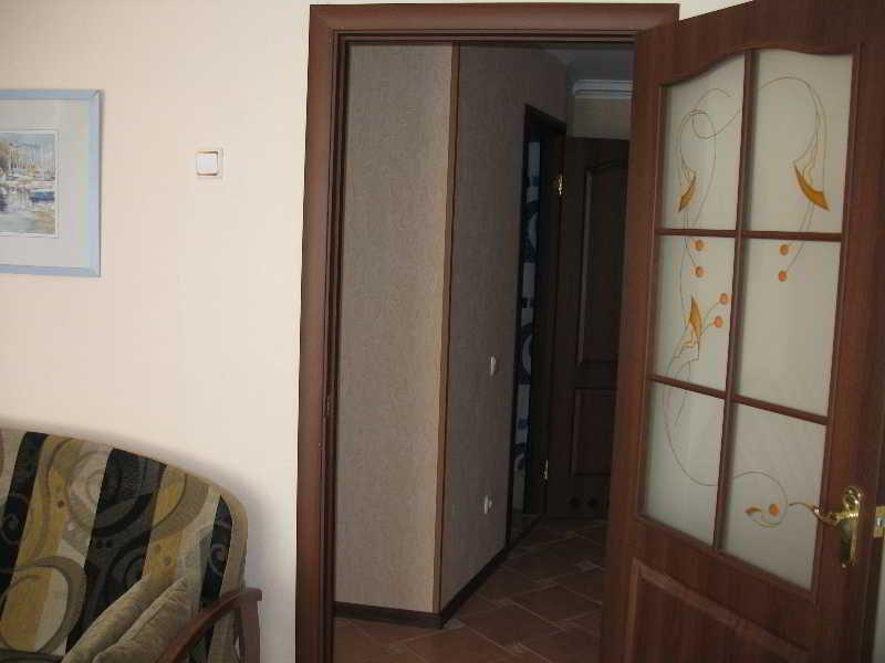 Ukrainian Hotel Service Apartments Kiew Exterior foto