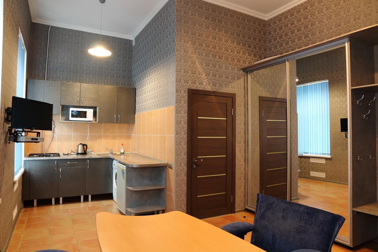 Ukrainian Hotel Service Apartments Kiew Exterior foto